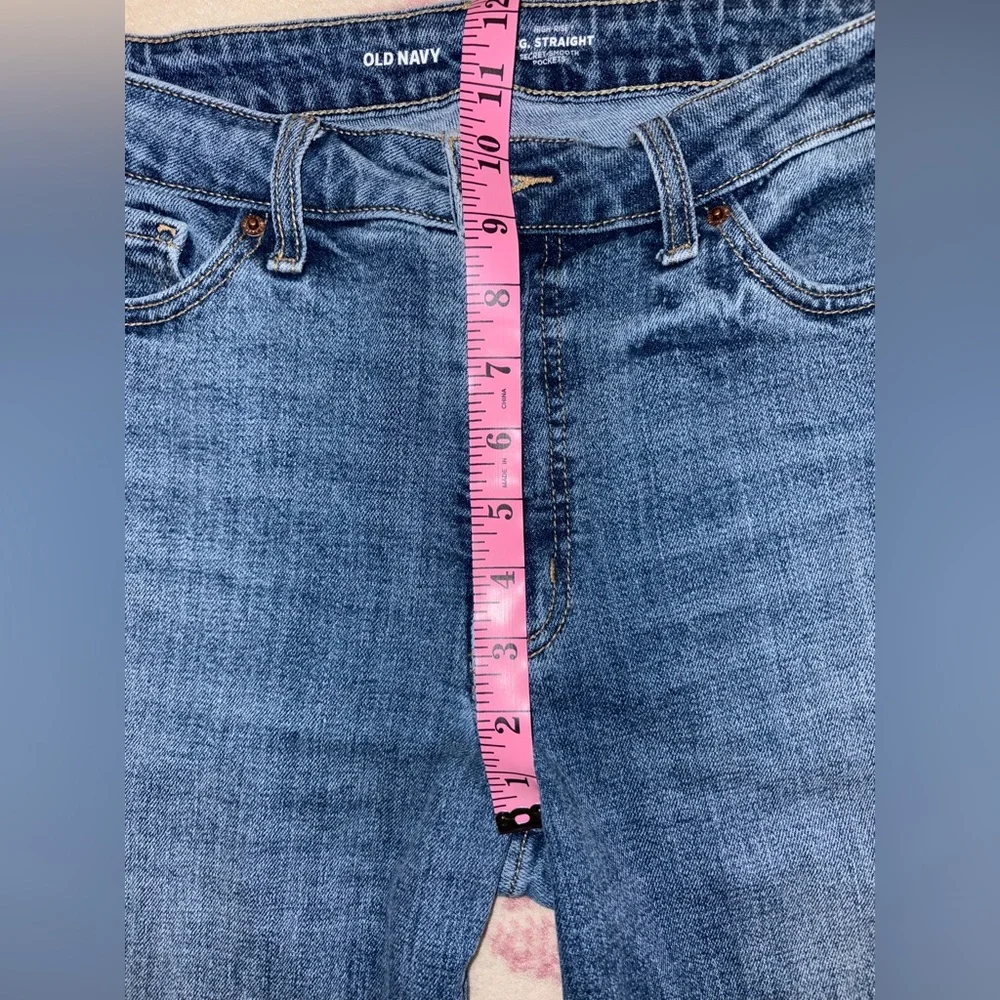 Old Navy High Rise OG Straight-Leg Jeans in Medium Blue Wash Women’s 12